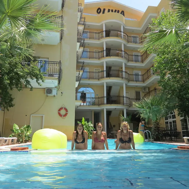 Hotel Olivia كوشاداسيه